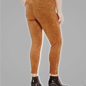HUE Tan Leggings‎